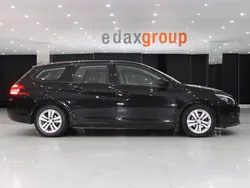 Preto Usado 2021 Peugeot 308 Active Carrinha | € 10.999 (Bom preço)