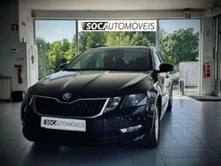 Preto Usado 2017 Skoda Octavia Elegance Carrinha | € 11.690 (Preço justo)