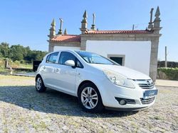 Branco Usado 2010 Opel Corsa | € 6.400 (Preço elevado)