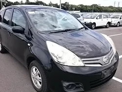 Usado 2008 Nissan Note Monovolume | € 3.000