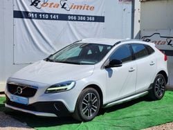 Branco Usado 2019 Volvo V40 Momentum Carrinha | € 18.500 (Preço elevado)