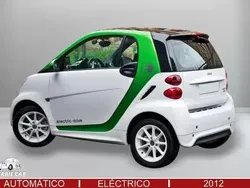 Branco Usado 2012 Smart ForTwo Electric Drive Citadino | € 12.900