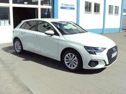 Branco Usado 2022 Audi A3 Sportback Citadino | € 29.950 (Preço justo)