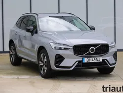 Cinza vapour Usado 2023 Volvo XC60 Plus SUV | € 54.800 (Preço justo)
