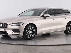 Bege Usado 2025 Volvo V60 Carrinha | € 44.800 (Preço justo)