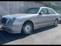 Mercedes E220