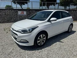 Branco Usado 2016 Hyundai i20 Citadino | € 10.950 (Preço justo)