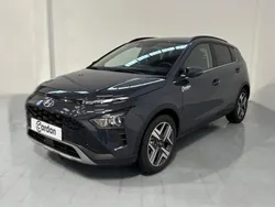 Cinza Usado 2023 Hyundai Bayon Premium SUV | € 19.500 (Preço justo)