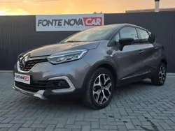 Cinzento Usado 2017 Renault Captur Crossborder SUV | € 17.900 (Preço justo)