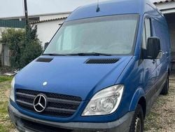 Azul Usado 2011 Mercedes Sprinter Van | € 9.800