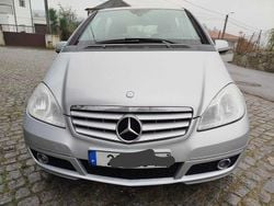 Usado 2010 Mercedes A180 Sedan | € 7.000 (Preço justo)