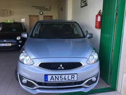 Cinzento Usado 2018 Mitsubishi Space Star Monovolume | € 9.500