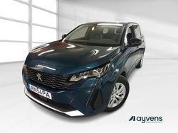 Azul Usado 2022 Peugeot 5008 Active Monovolume | € 26.400 (Preço justo)