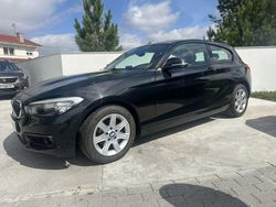 Preto Usado 2017 BMW 118 Urban Line Citadino | € 18.850 (Preço justo)