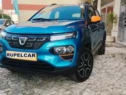 Azul Usado 2022 Dacia Spring Comfort Plus Citadino | € 13.500 (Preço justo)