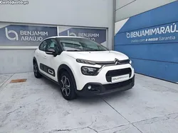 Branco Usado 2024 Citroën C3 PureTech Citadino | € 17.500 (Preço justo)