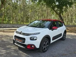 Branco Usado 2020 Citroën C3 PureTech Citadino | € 13.990 (Preço justo)