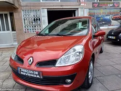 Vermelho Usado 2005 Renault Clio II | € 4.899 (Preço elevado)