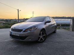 Usado 2015 Peugeot 308 Allure Sedan | € 7.700 (Bom preço)