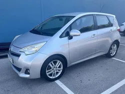 Usado 2012 Toyota Verso-S Monovolume | € 6.250