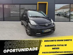 Preto Usado 2012 Toyota Aygo Plus Citadino | € 6.500