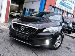 Preto Usado 2014 Volvo V40 Momentum Citadino | € 12.500 (Preço justo)