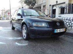 Usado 2000 VW Passat Sedan | € 2.500