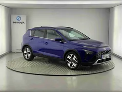 Azul Usado 2023 Hyundai Bayon Premium SUV | € 18.190 (Preço justo)