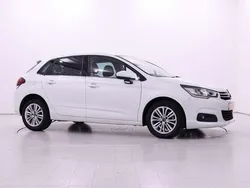 Branco Usado 2017 Citroën C4 Citadino | € 16.750 (Caro)