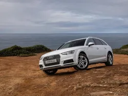 Branco Usado 2018 Audi A4 Allroad Carrinha | € 29.900