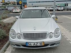 Usado 2005 Mercedes E200 Sedan | € 9.000