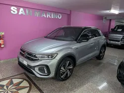 Cinzento Usado 2023 VW T-Roc R-line SUV | € 32.800 (Preço justo)