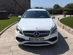 Branco Usado 2016 Mercedes A180 Citadino | € 13.700 (Bom preço)