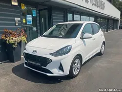 Branco Usado 2021 Hyundai i10 Edition 30 Citadino | € 12.990 (Preço justo)