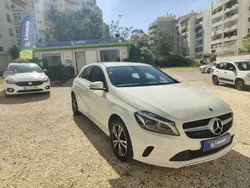 Branco Usado 2017 Mercedes A160 Style Sedan | € 15.000 (Bom preço)