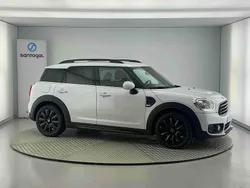 Branco Usado 2018 Mini One D Countryman SUV | € 20.490 (Super Preço)
