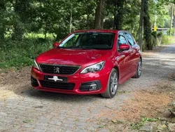 Vermelho Usado 2019 Peugeot 308 Style | € 13.990 (Preço justo)
