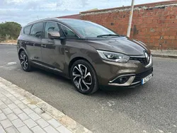 Usado 2017 Renault Grand Scénic IV Bose Edition Monovolume | € 16.990 (Preço justo)