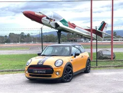 Amarelo Usado 2015 Mini Cooper D Citadino | € 10.490