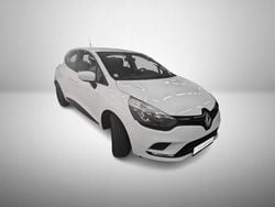 Branco Usado 2017 Renault Clio IV Zen | € 10.490 (Bom preço)