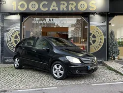 Preto Usado 2008 Mercedes B200 Monovolume | € 9.990 (Bom preço)