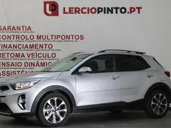 Cinzento Usado 2024 Kia Stonic SUV | € 18.750 (Preço justo)