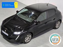 Preto Usado 2023 Peugeot e-208 Citadino | € 17.400 (Bom preço)