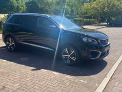Preto Usado 2019 Peugeot 5008 Allure Monovolume | € 20.497 (Bom preço)