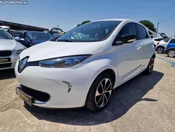 Branco Usado 2017 Renault Zoe Intens Citadino | € 11.500 (Preço justo)