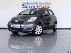 Cinza Usado 2010 Toyota Yaris | € 8.250 (Preço elevado)