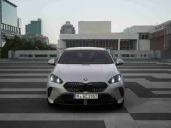 Cinzento Novo 2025 BMW 220 Performance Coupé | € 51.900 (Preço justo)