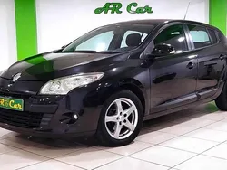 Preto Usado 2010 Renault Mégane III Citadino | € 4.990 (Bom preço)