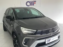 Cinzento Usado 2023 Opel Crossland Design & Tech SUV | € 17.350 (Preço justo)