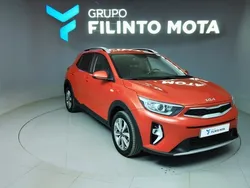 Vermelho Usado 2024 Kia Stonic SUV | € 17.390 (Preço justo)